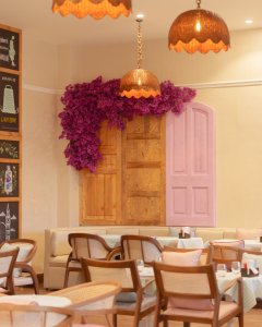 Çeşme Bazlama Kahvaltı - Chingford